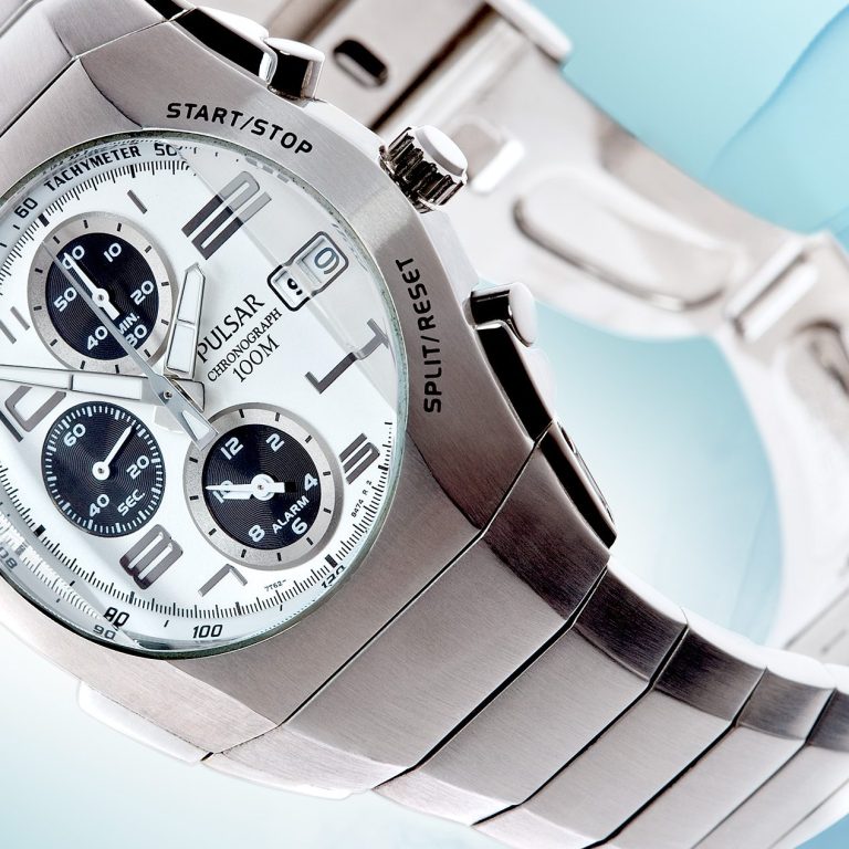 Detailaufnahme Produktfotografie Uhr Makroaufnahme Materialstruktur