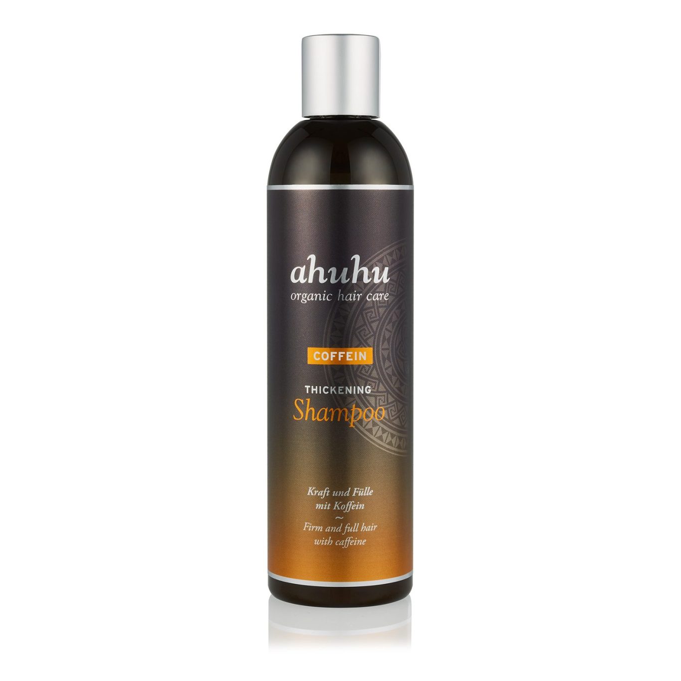 Freigestellte Shampoo-Flasche (ahuhu Coffein Thickening Shampoo) mit gebürstetem Silberverschluss und warmem Bronze-Metallic-Etikett.